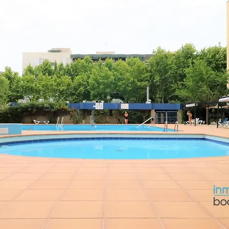 Apartment New Alboran Salou, Climatizado, Piscina Y Wifi *
