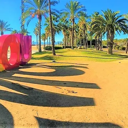 Apartment New Alboran Salou, Climatizado, Piscina Y Wifi *